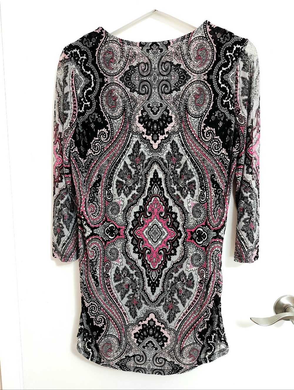 CLEO Keyhole Paisley Tunic Top size L petites - Picture 12 of 12